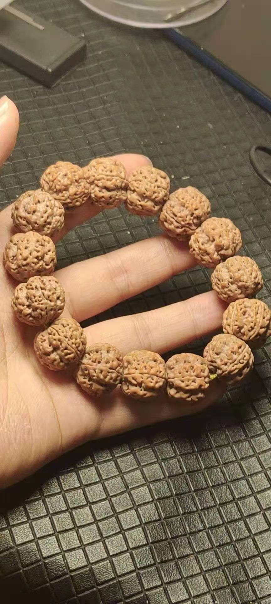 金刚菩提上油